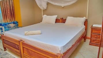 واي فاي مجانًا وملاءات أسرّة