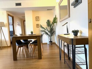 Dining - Time to Relax – Luxury apartment golf & sea (San Jorge)