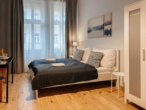 Unclassified image, 5 of 35, button - SOEL apartments (Praha)