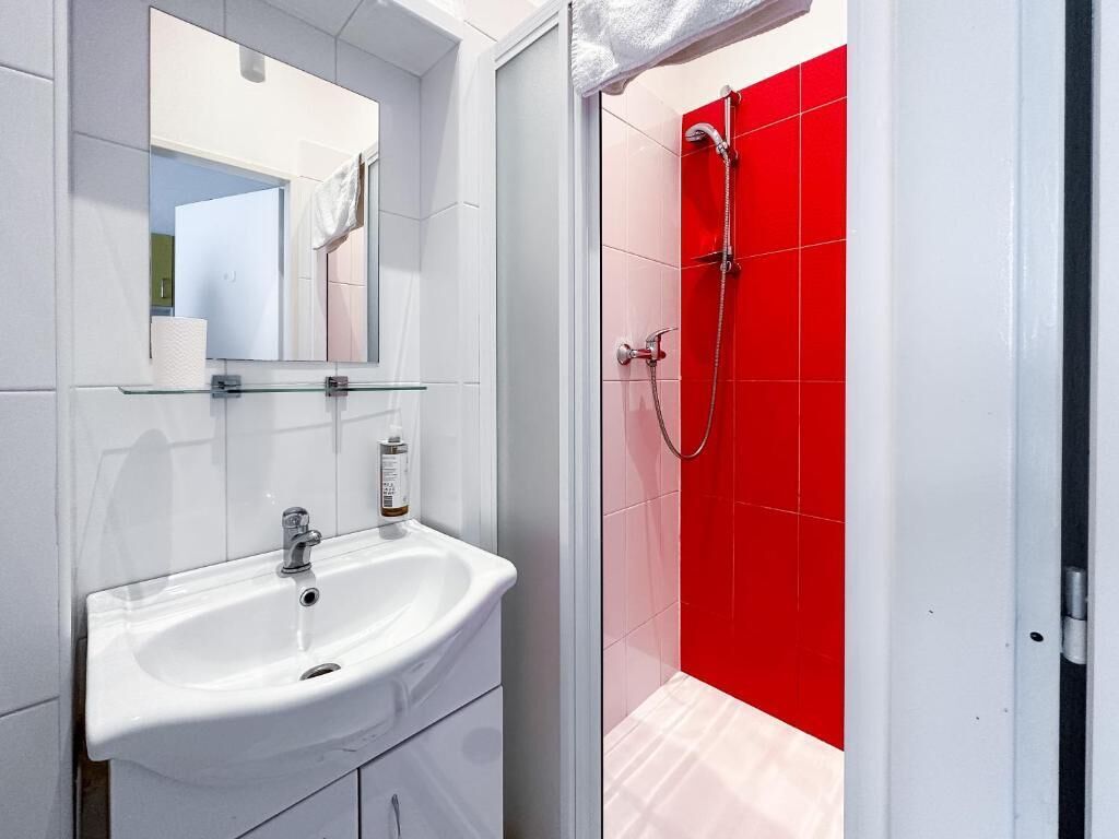 Apartamento standard, vista para a cidade | Banheiro