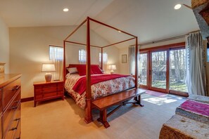 3 bedrooms, iron/ironing board, WiFi, bed sheets - Mountain Home Minutes to Tahoe & Northstar (Truckee)