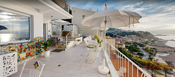 Image sans description, 1 de 17, bouton