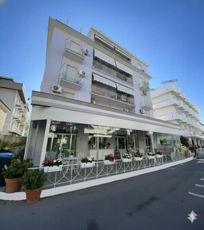 Unclassified image, 5 of 5, button - Hotel Ornella (Bellaria-Igea Marina)