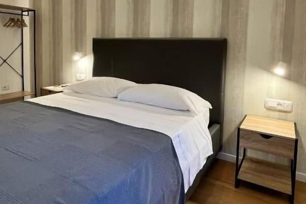 Comfort Double Room, City View | Free WiFi