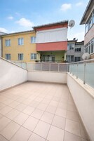 Quarto superior | Terraço/pátio