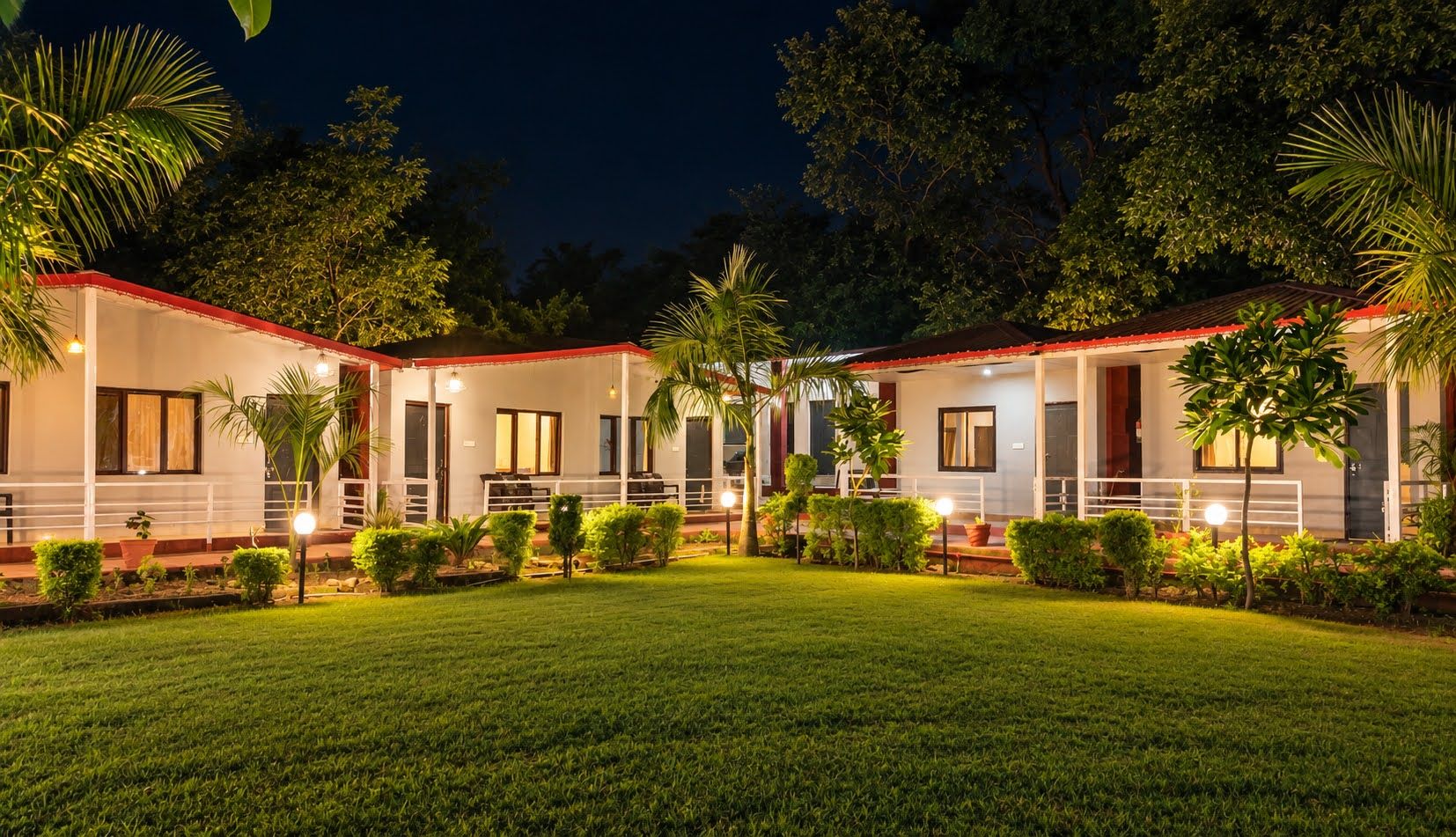 Front of property – evening/night