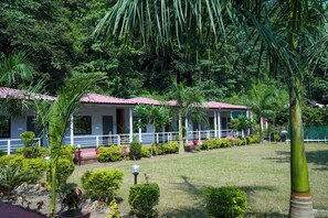 Premier Cottages | Mobiliario individual y wifi gratis