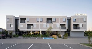 Front of property - Hotel Node (Jasin/Swarzędz)