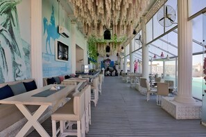 Nicht klassifiziertes Bild, 2 von 34, Schaltfläche