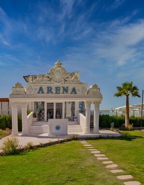 Nicht klassifiziertes Bild, 3 von 34, Schaltfläche