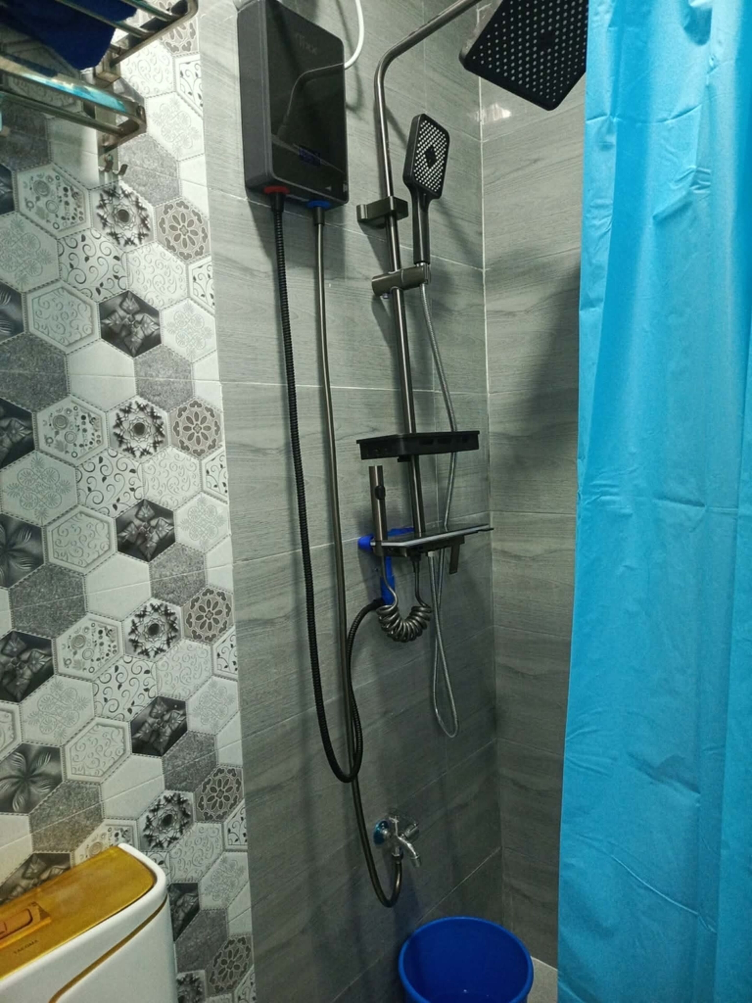 Studio Standard, 1 grand lit, coin cuisine | Salle de bain