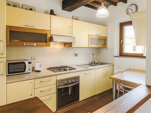 Fridge, microwave, oven, dishwasher - Casa dell'Uva by Interhome (Radda in Chianti)