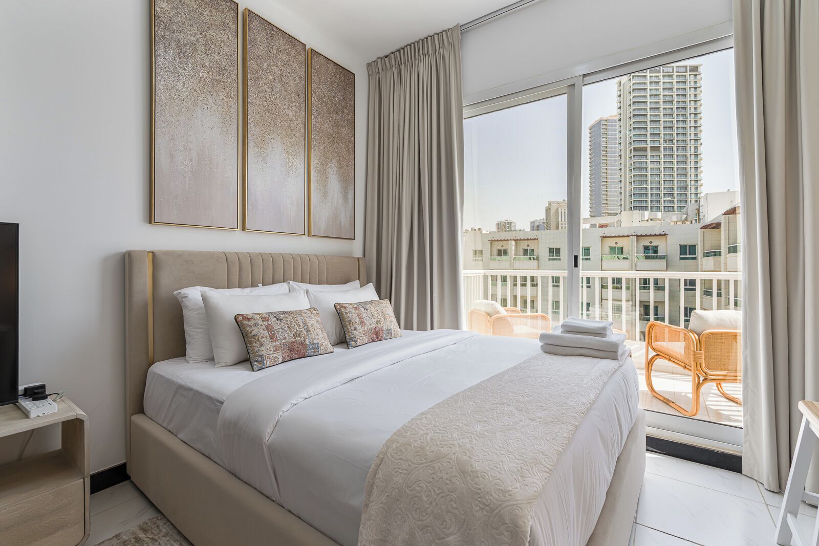 1 bedroom, in-room safe, iron/ironing board, free WiFi