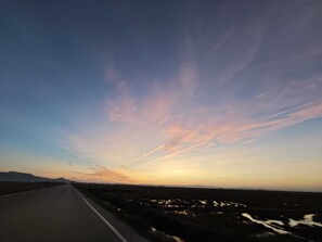 Unclassified image, 2 of 28, button