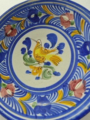 Unclassified image, 5 of 28, button