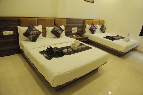 Hotel Vrinda Inn - Udaipur