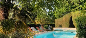 Gite bleu l'Iris avec piscine chauffée