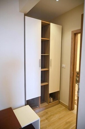 Double Room, Mountain View | Interior - pyramids wonders hotel (Giza)