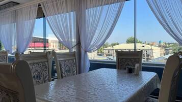 Daily buffet breakfast (USD 5 per person)