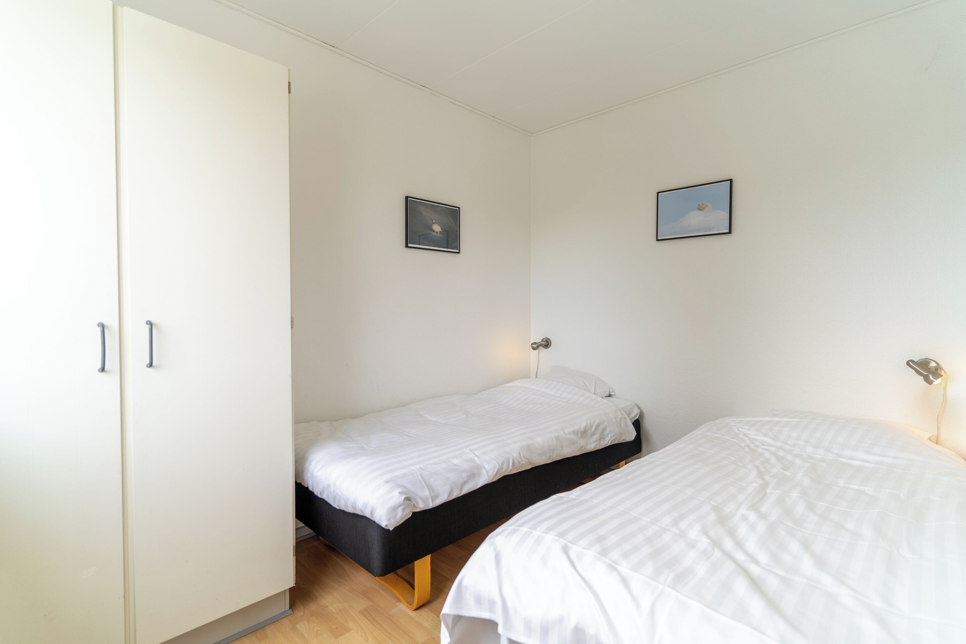 Decoración personalizada, muebles diferentes y cunas gratuitas 