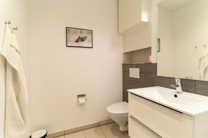 Appartement Standard, vue sur la cour intérieure