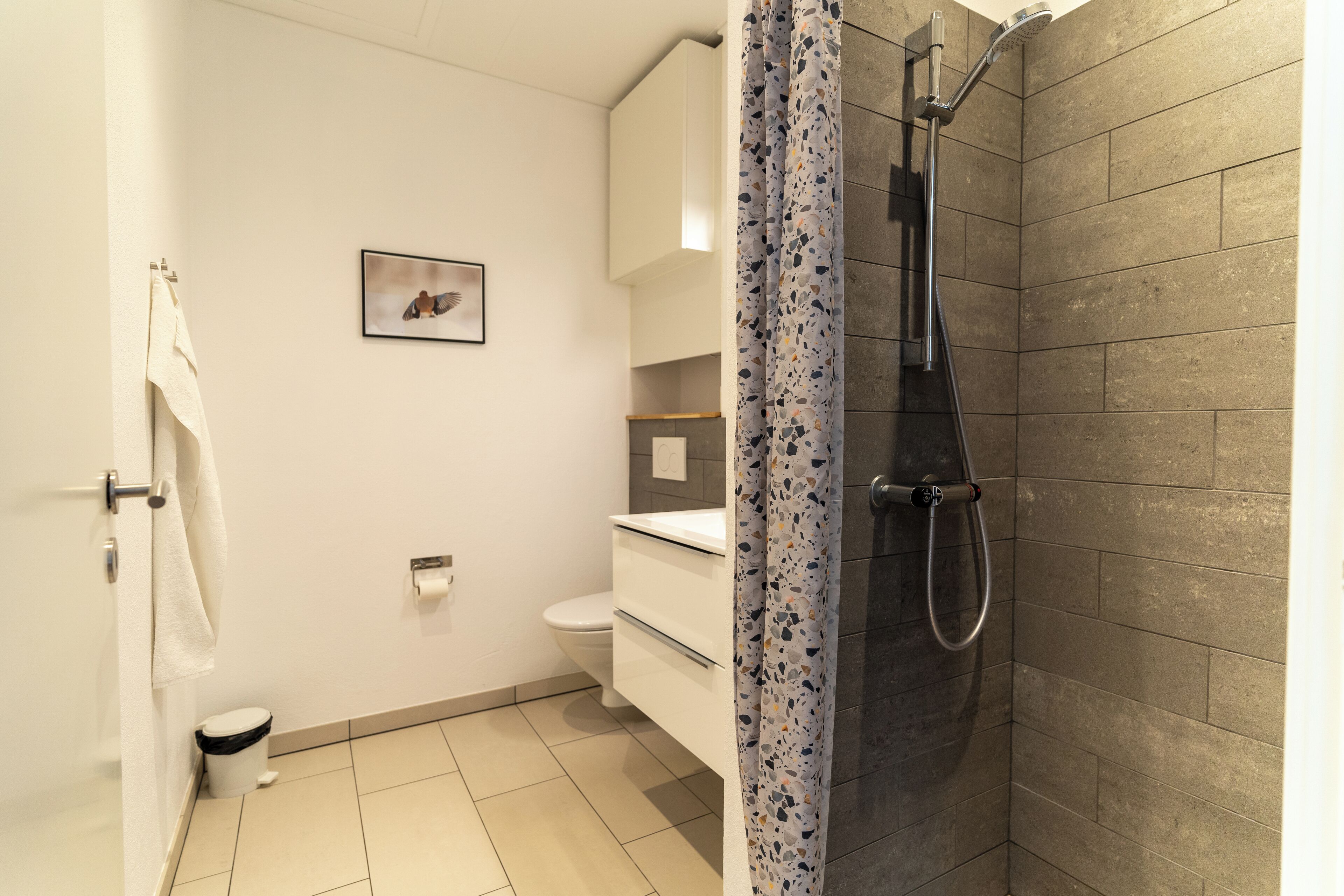 Leilighet – standard, bakgårdsutsikt | Bad