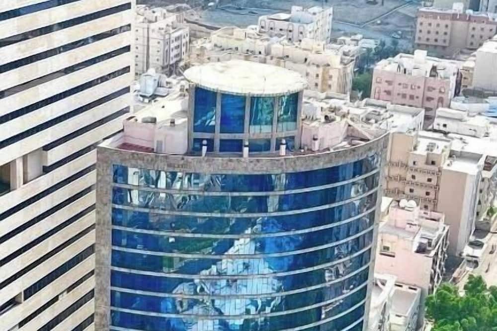 Monatana Golden Hotel