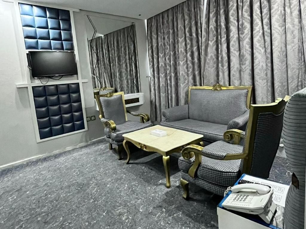 Suite Supérieure | Wi-Fi gratuit, draps fournis