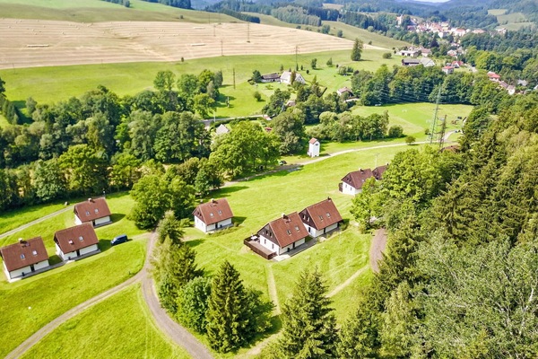 Gras, Haus, Landschaft, Einfach, Ländliches Gebiet, Wiese, Grundstueck, Menschliche Siedlung, Zuhause, Rasen