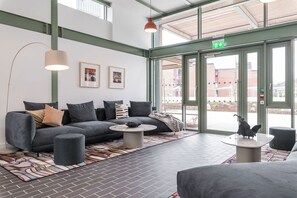Apartment - The Lookout One (Dublin)