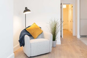 Apartment | 1 bedroom - Dean Swift Square by Dublin At Home (Dublin)