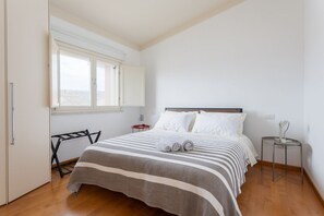 1 bedroom - Attico Eleonora – Terrazza & Parcheggio in Centro (Oristano)