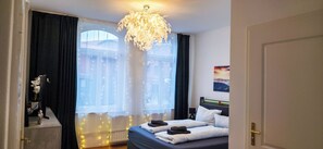 Luokittelematon kuva, 4 kautta 38, painike