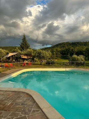 Botón de imagen sin clasificar, 2 de 72