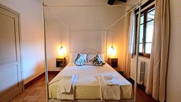 Dobbeltrom – superior, 1 queensize-seng, hageutsikt | Wi-fi (inkludert)