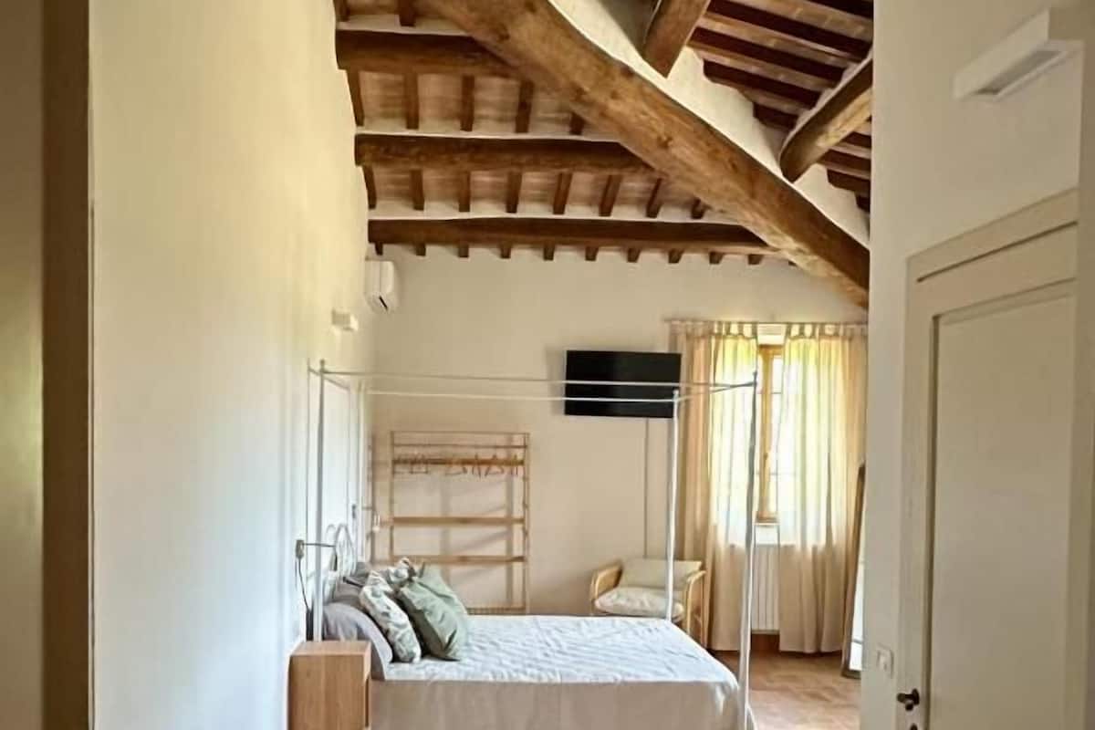 Deluxe Double Room, Garden View