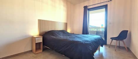 1 bedroom, iron/ironing board, Internet, bed sheets