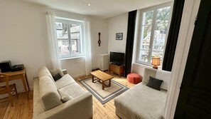 Apartment | Living room - Hub in the Heart of Mont-dore (Mont-Dore)
