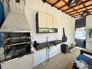 Interior - Comfortable house - Swimming pool, barbecue, Wi-Fi, air conditioning, bed linens (Cabo Frio)