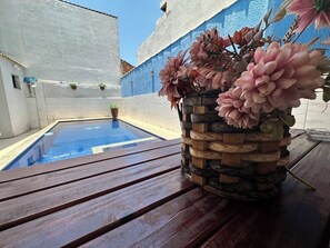 Outdoor pool - Comfortable house - Swimming pool, barbecue, Wi-Fi, air conditioning, bed linens (Cabo Frio)