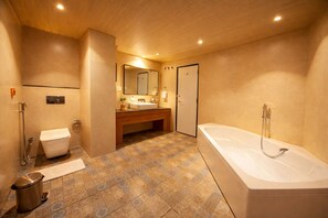 Bathroom - Pride Premier Darjeeling (Darjeeling)