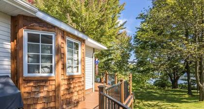 Sunrise Shores at Thayer Lake