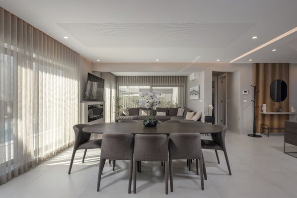 Oklassificerad bild, 1 av 40, knapp