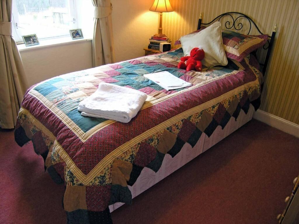 Standardenkeltværelse - udsigt til have