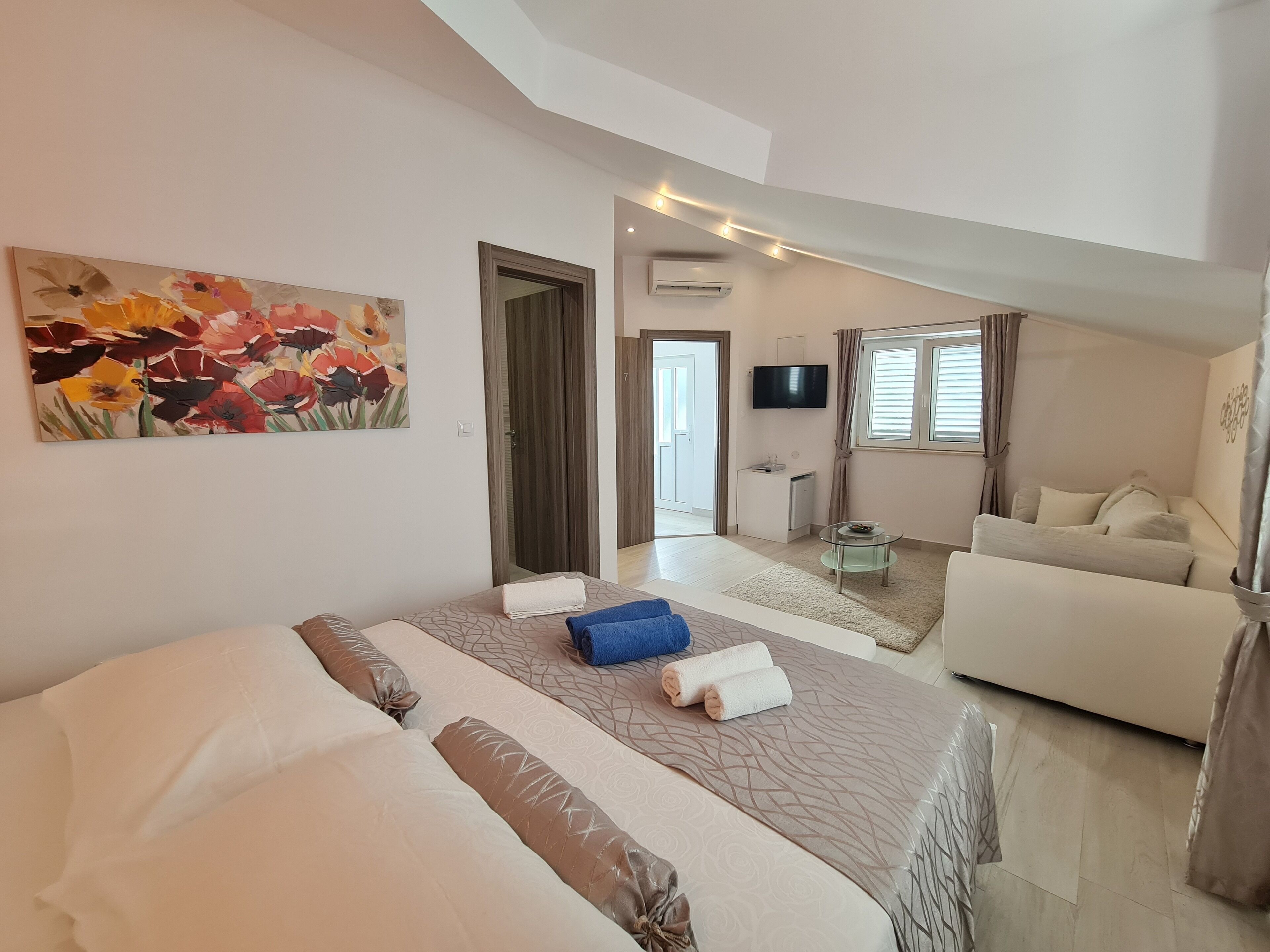 Comfort Triple Room, Balcony, Sea View | In-room safe, blackout curtains, free WiFi