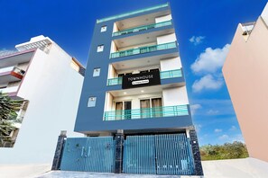 House | Exterior - Super Townhouse Sector 52 (Gurugram)