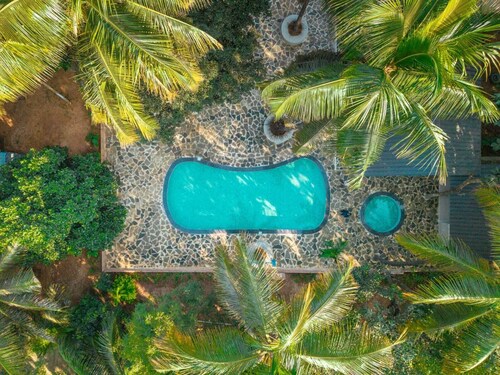 Farmstead-Ayu Haven by Divit