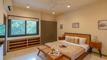 4 多间卧室、客房内保险箱、熨斗/熨衣板、免费 WiFi