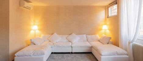 Appartement, 2 slaapkamers | Woonruimte