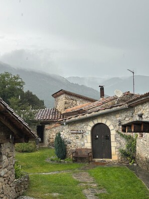 Exterior - Masia Rural Can Pei (Montagut)